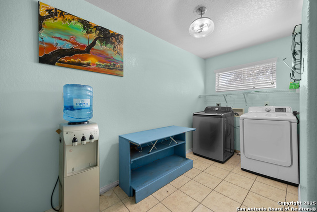 Image 15 of 25 For 12014 Dove