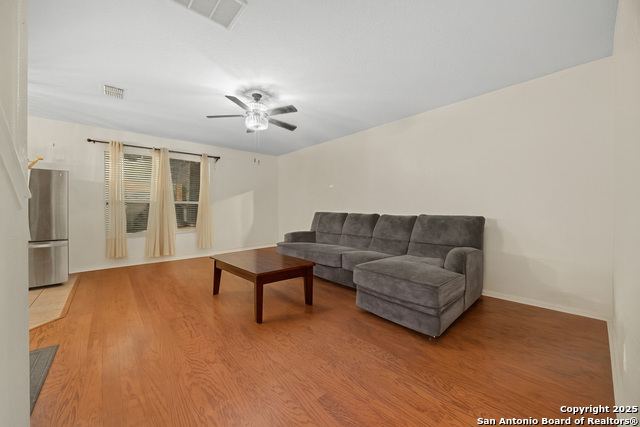 Image 7 of 25 For 12014 Dove