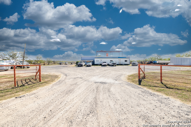 Details for 12310 Us Highway 87, Nixon, TX 78140