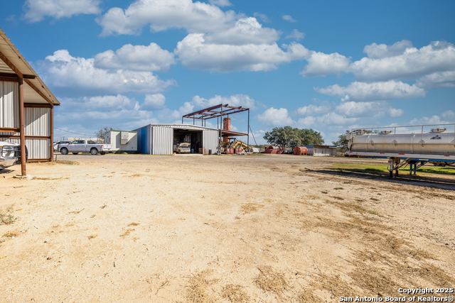 Listing photo id 8 for 12310 Us Highway 87