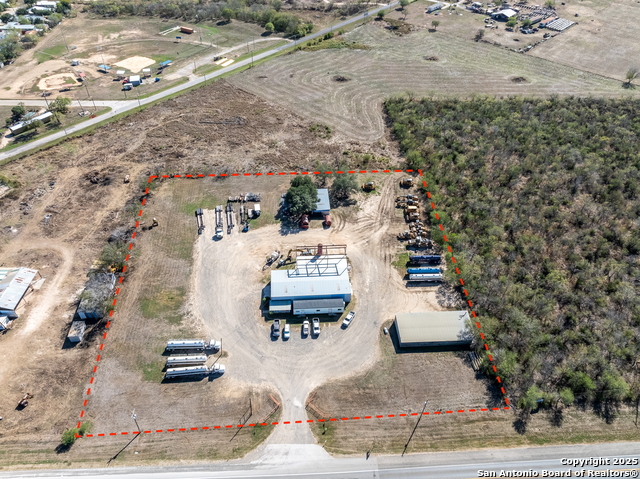 Listing photo id 10 for 12310 Us Highway 87