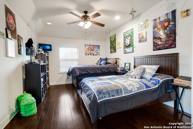 Image 22 of 35 For 6311 Almeria Cir