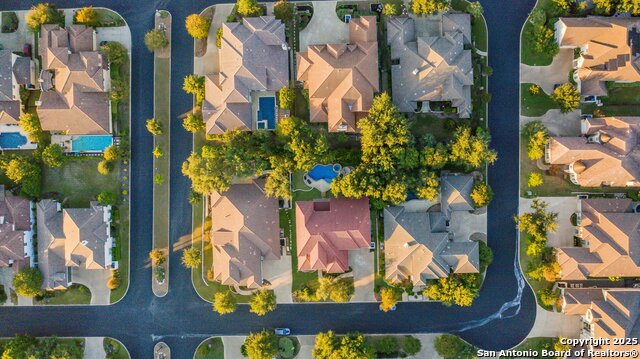 Image 33 of 35 For 6311 Almeria Cir