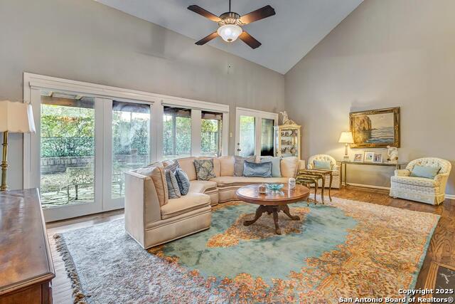 Image 24 of 34 For 8103 New Braunfels 10