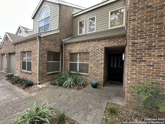 Image 3 of 34 For 8103 New Braunfels 10