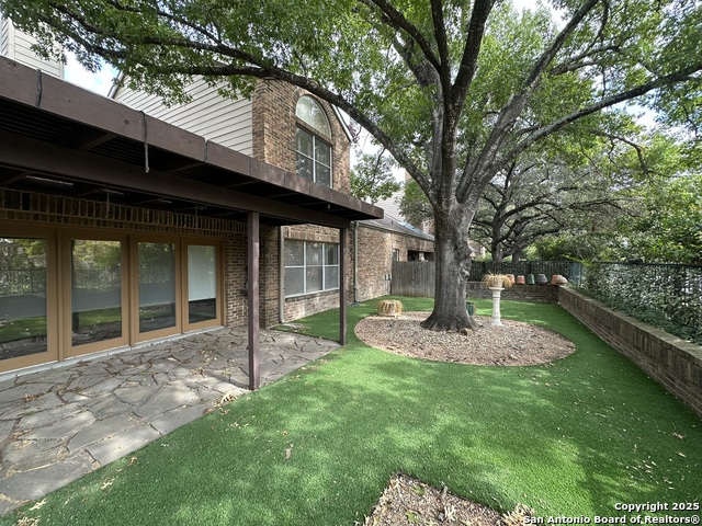 Image 33 of 34 For 8103 New Braunfels 10