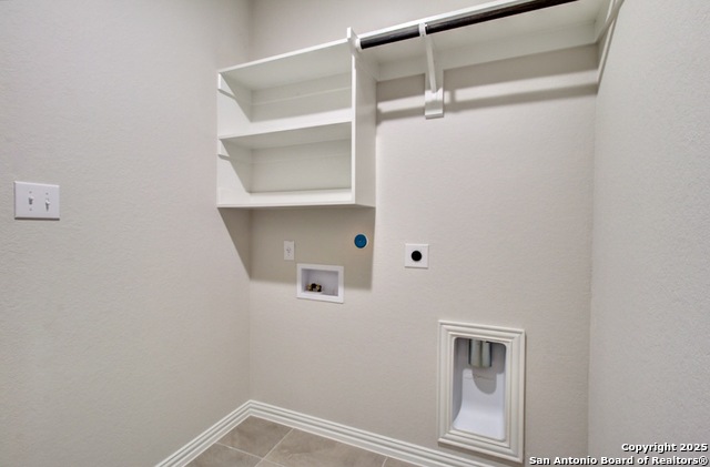 Image 16 of 26 For 13518 Valjean Avenue