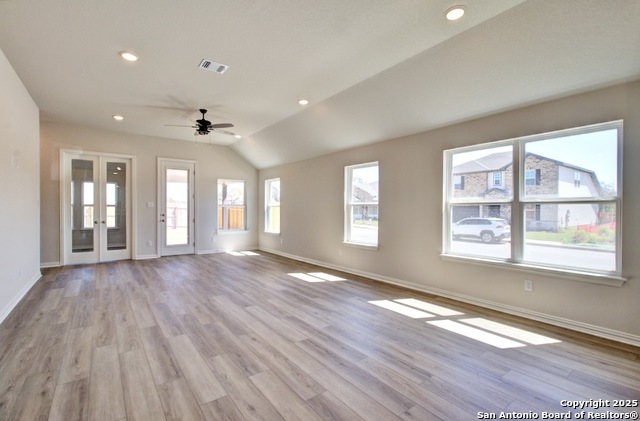 Image 7 of 26 For 13518 Valjean Avenue