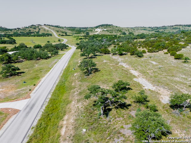 Image 10 of 12 For 68 Majestic Hills Dr