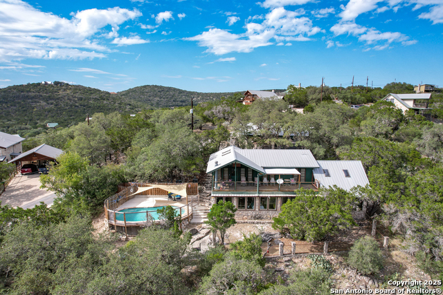 Details for 186 Cat Claw Mtn, ConCan, TX 78838