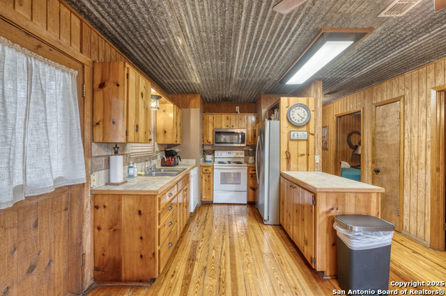 Listing photo id 6 for 186 Cat Claw Mtn