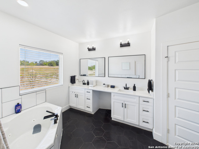 Image 21 of 37 For 921 County Road 2801