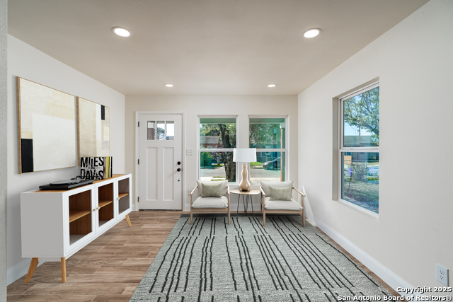 Image 7 of 34 For 227 Burke Ave