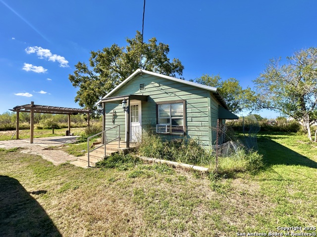 Details for 1122 Fm 3175, Lytle, TX 78052