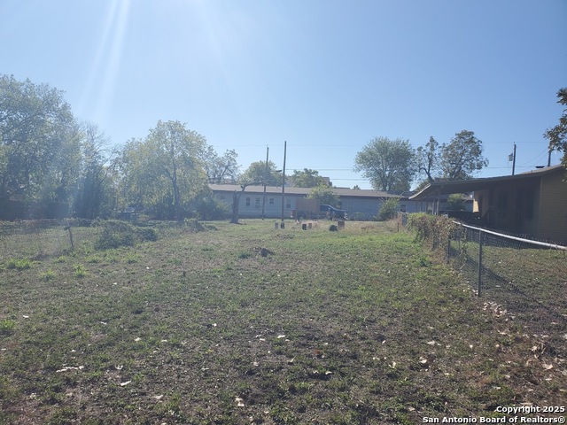 Image 10 of 22 For 1807 & 1811 Burleson