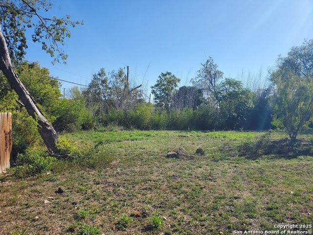 Image 8 of 22 For 1807 & 1811 Burleson