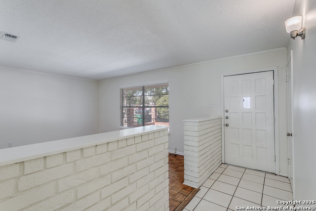 Image 4 of 24 For 502 Thames