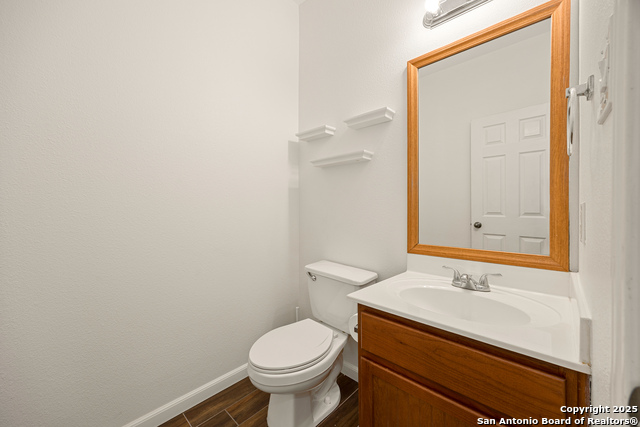 Image 22 of 41 For 6127 Kimble Ml