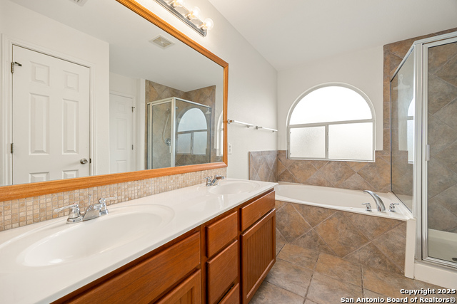 Image 29 of 41 For 6127 Kimble Ml