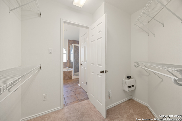 Image 31 of 41 For 6127 Kimble Ml