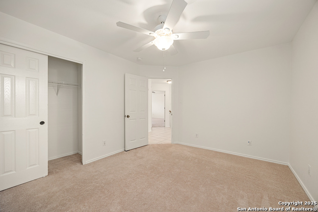 Image 33 of 41 For 6127 Kimble Ml