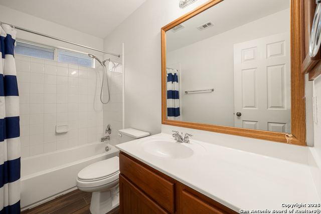 Image 34 of 41 For 6127 Kimble Ml