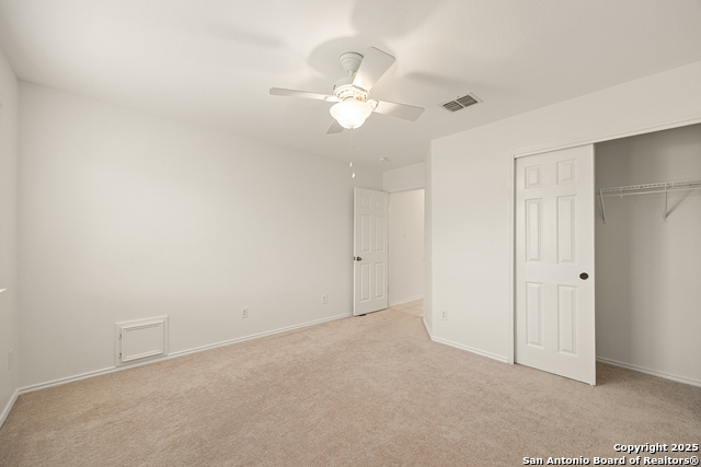 Image 36 of 41 For 6127 Kimble Ml