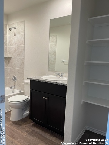 Listing photo id 8 for Address Not Provided