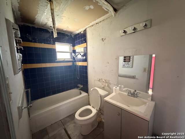 Image 10 of 18 For 14251 Ideal