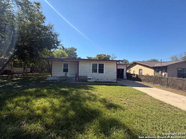 Image 17 of 18 For 14251 Ideal