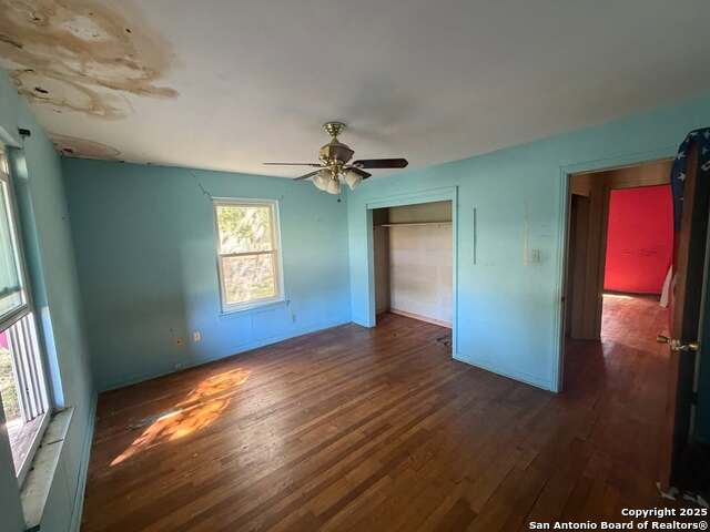 Image 6 of 18 For 14251 Ideal