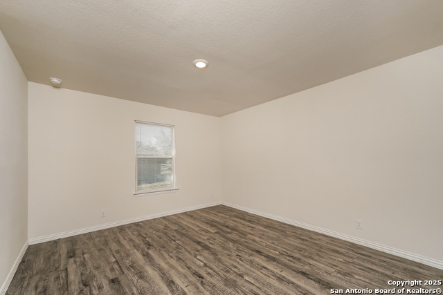 Image 10 of 21 For 5338 Natho  