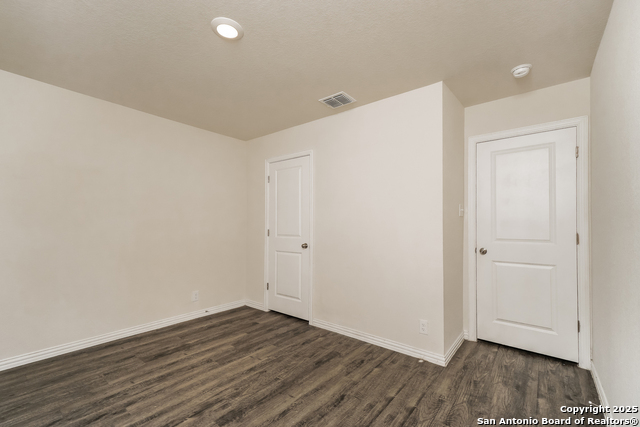 Image 16 of 21 For 5338 Natho  