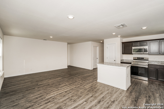 Image 6 of 21 For 5338 Natho  