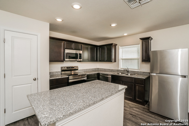 Image 7 of 21 For 5338 Natho  