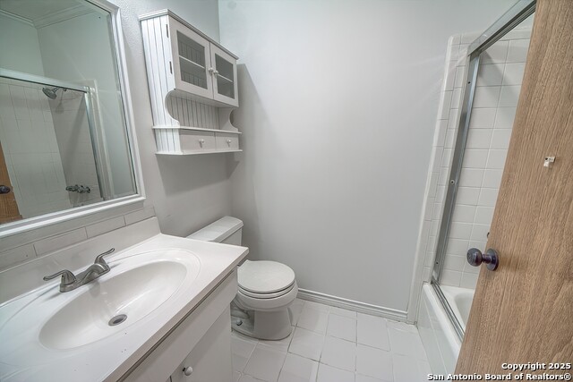 Image 22 of 36 For 2618 Waterford Dr.