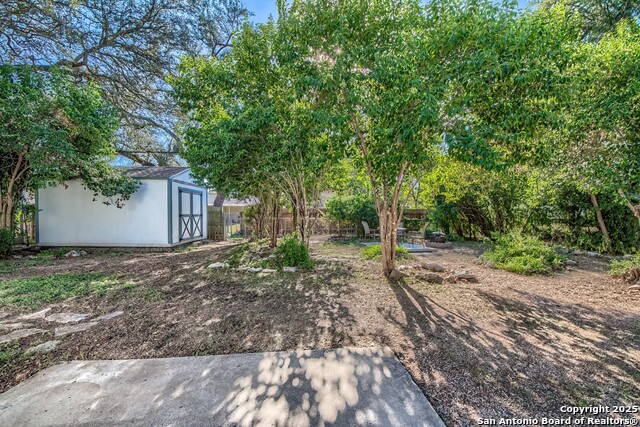 Image 35 of 36 For 2618 Waterford Dr.