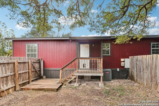 Image 15 of 20 For 2381 Cypress Gardens