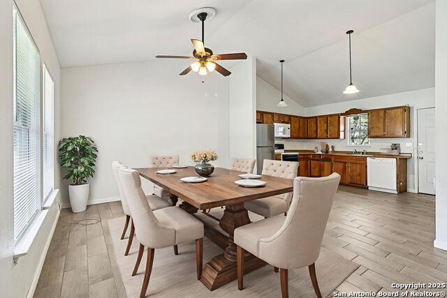 Image 5 of 20 For 2381 Cypress Gardens