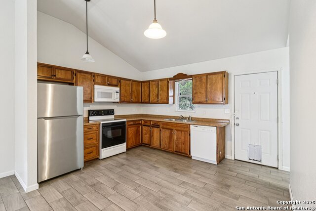 Image 6 of 20 For 2381 Cypress Gardens