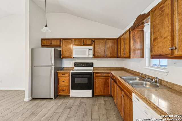 Image 7 of 20 For 2381 Cypress Gardens