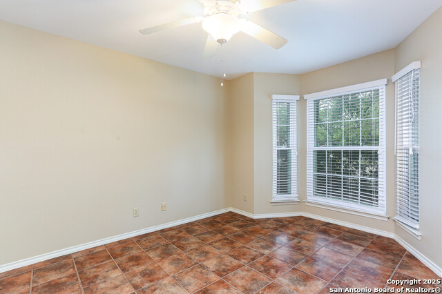 Image 7 of 25 For 13130 Blanco  301