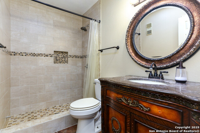 Image 8 of 25 For 13130 Blanco  301