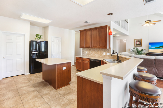 Image 15 of 35 For 4726 River Rock