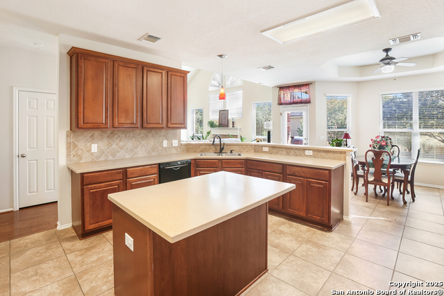 Image 16 of 35 For 4726 River Rock