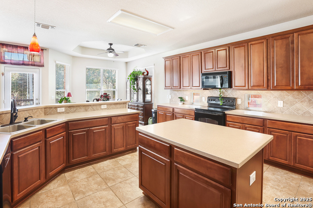 Image 17 of 35 For 4726 River Rock