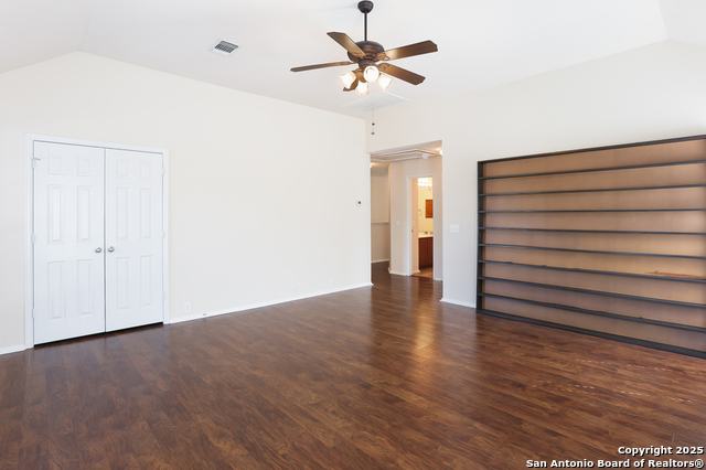 Image 29 of 35 For 4726 River Rock