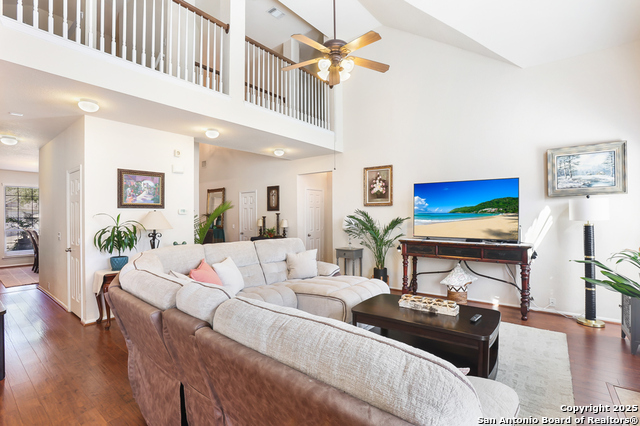 Image 9 of 35 For 4726 River Rock