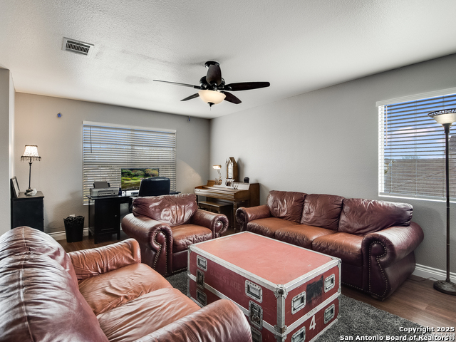 Image 10 of 20 For 3946 Wisteria Way