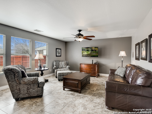 Image 3 of 20 For 3946 Wisteria Way